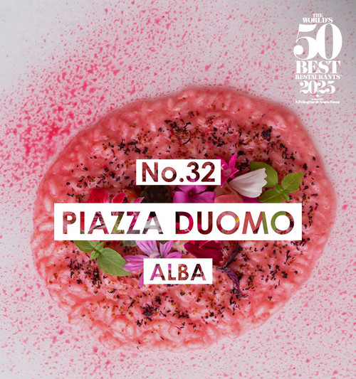 Piazza Duomo Alba01
